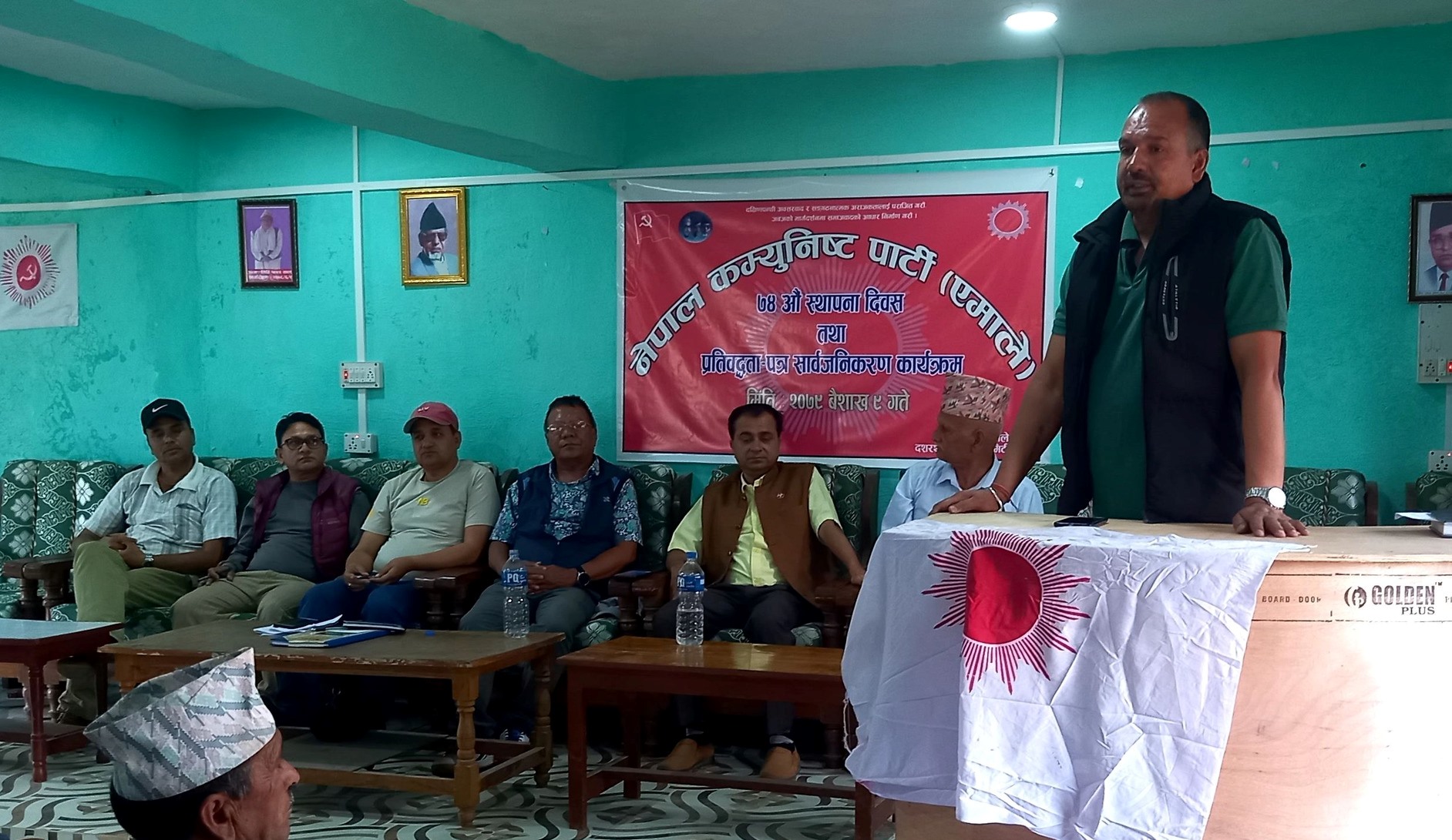 बैतडीका स्थानीय तहमा एमालेले सार्वजनिक गर्यो प्रतिबद्धता पत्र